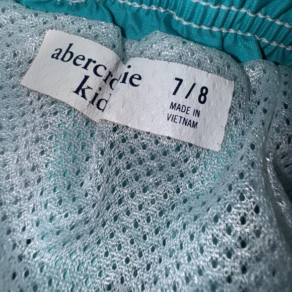 Boys Abercrombie Kids Swim Trunks Size 7/8 EUC - Picture 4 of 4